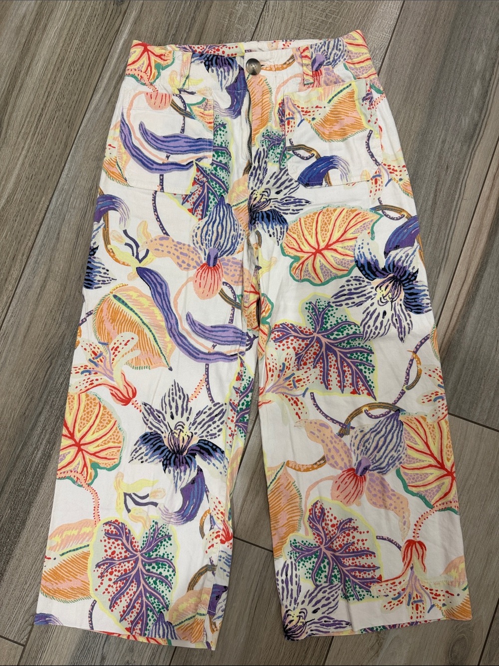 Maeve White Wide-Leg Pants with Multicolor Floral Print the Colette